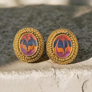 Lady Remington Oval Vintage Gold Tone Earrings