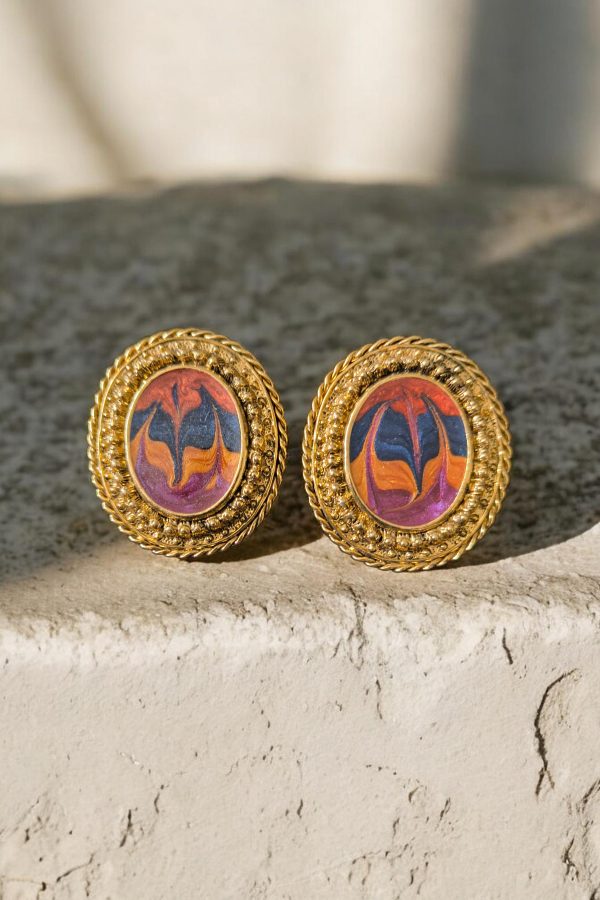 Lady Remington Oval Vintage Gold Tone Earrings